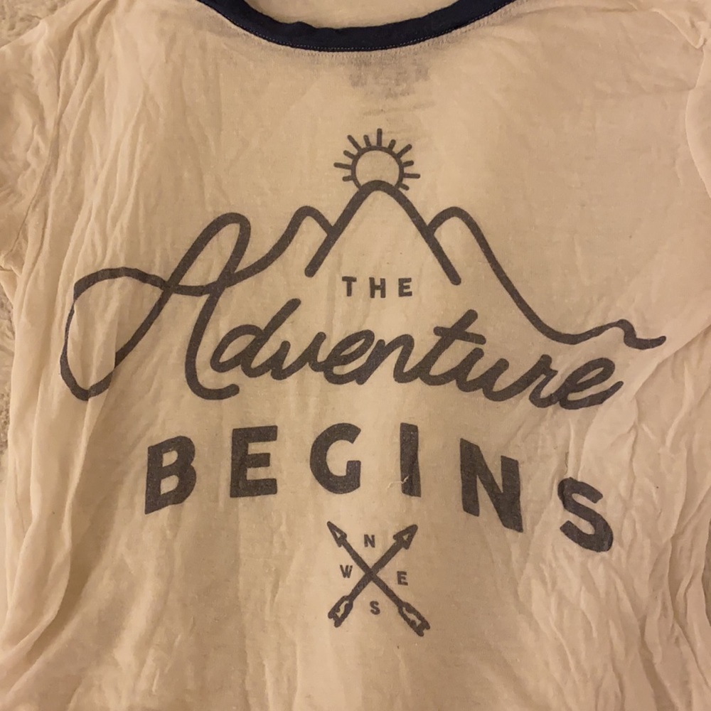 Graphic tee - Picture 2 of 4